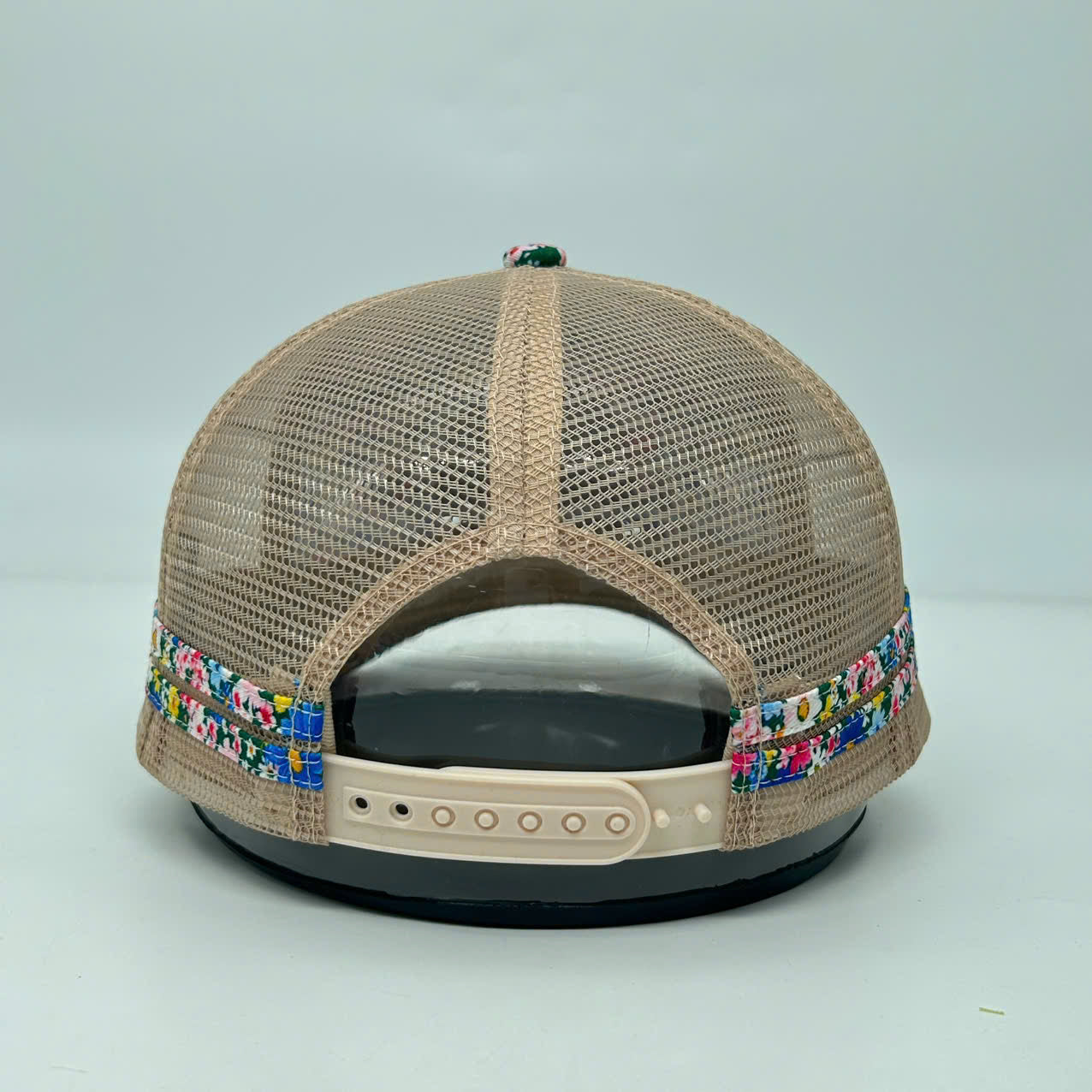 COTTAGE FLORAL TRUCKER CAP