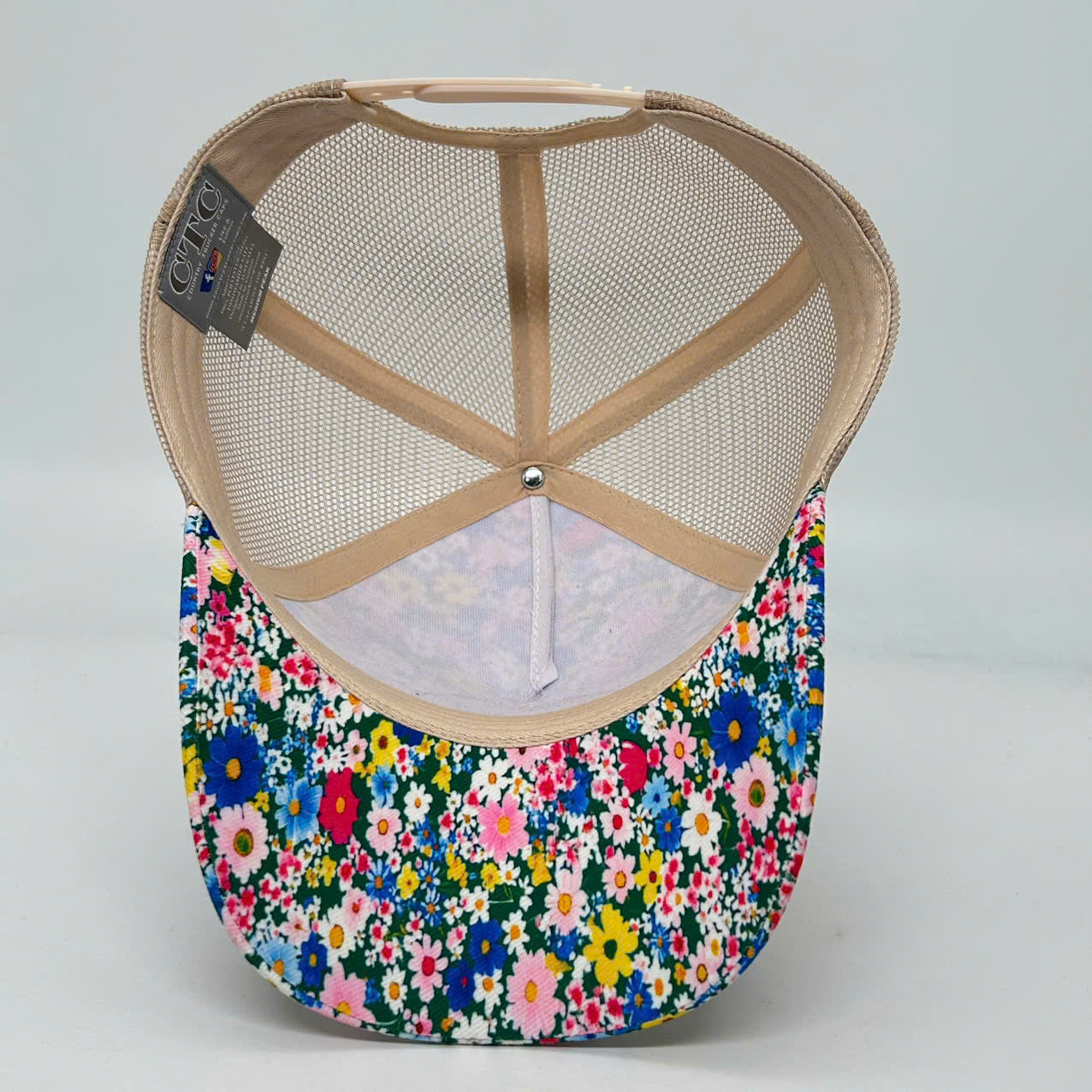 COTTAGE FLORAL TRUCKER CAP
