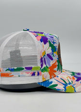 SPRING FLORAL TRUCKER CAP