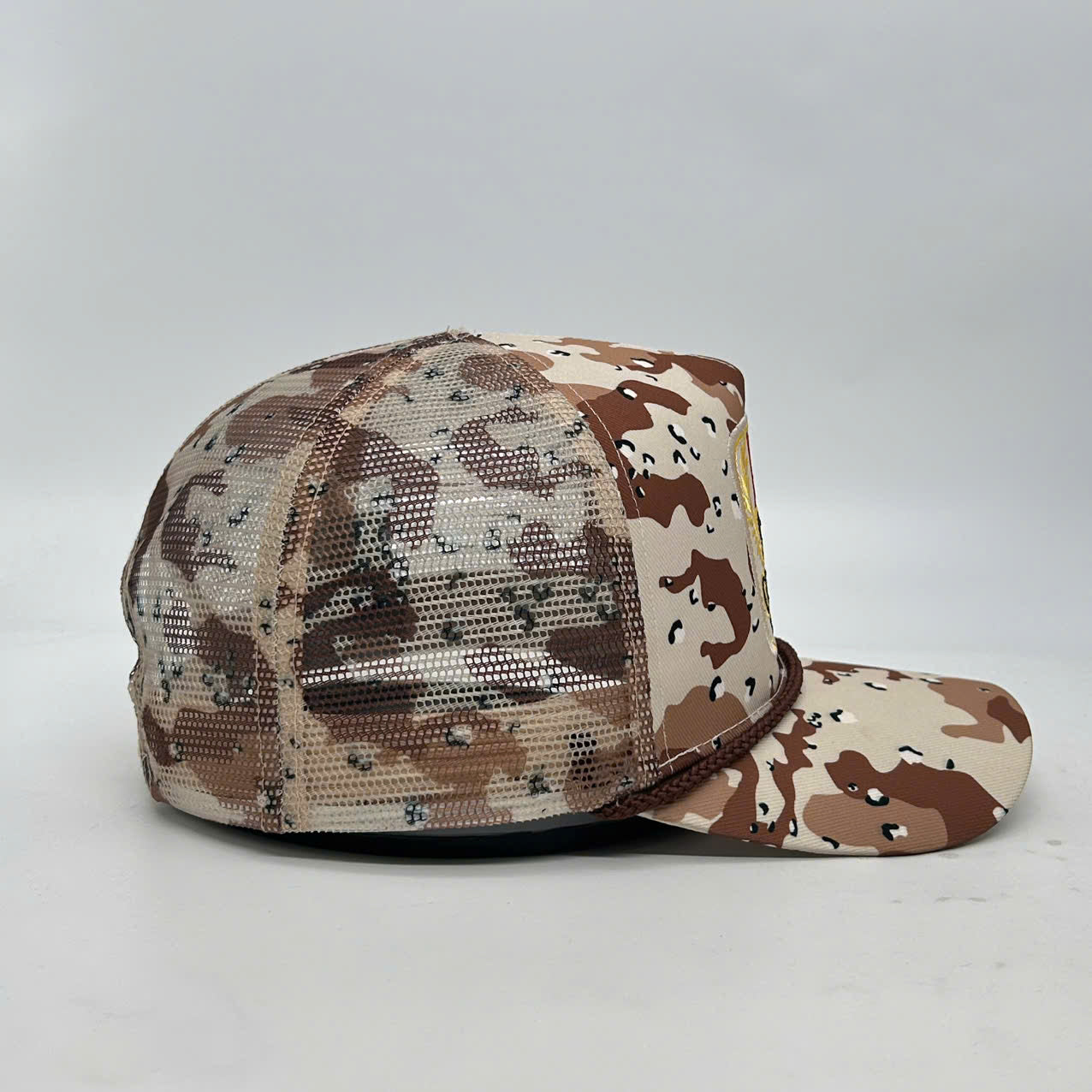 DESERT CAMO SUPER SIZE TRUCKER CAP