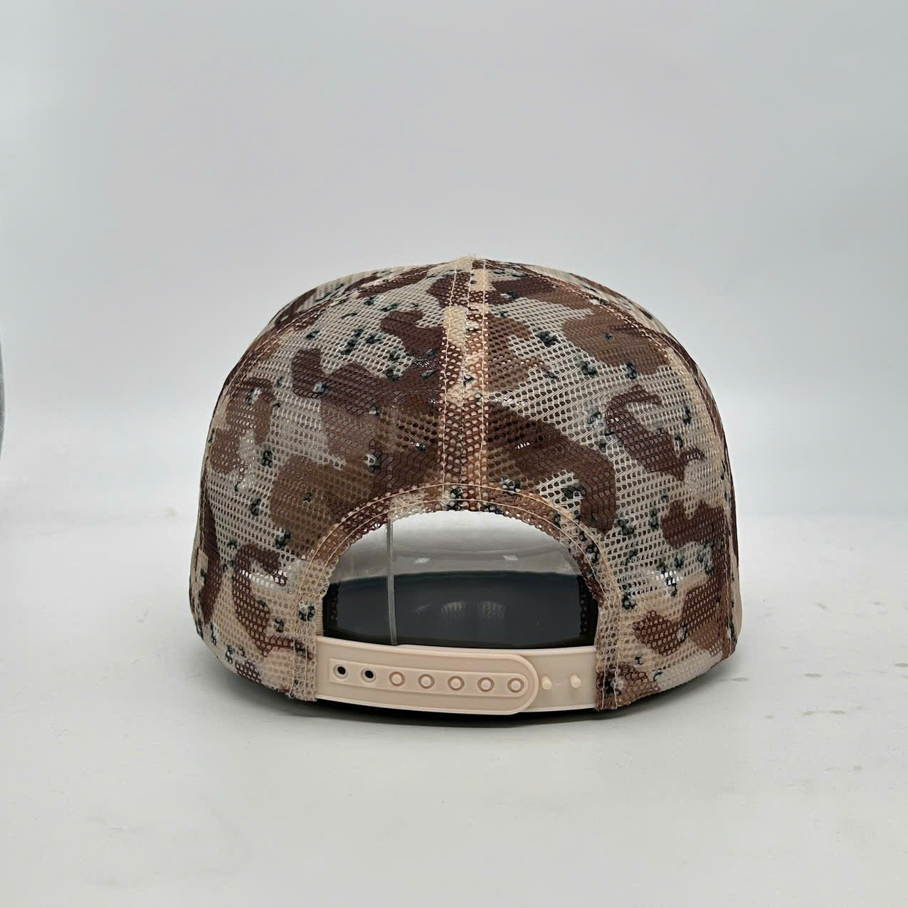 DESERT CAMO SUPER SIZE TRUCKER CAP