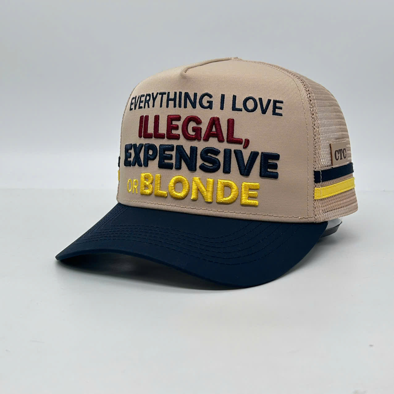 EVERYTHING I LOVE TRUCKER CAP