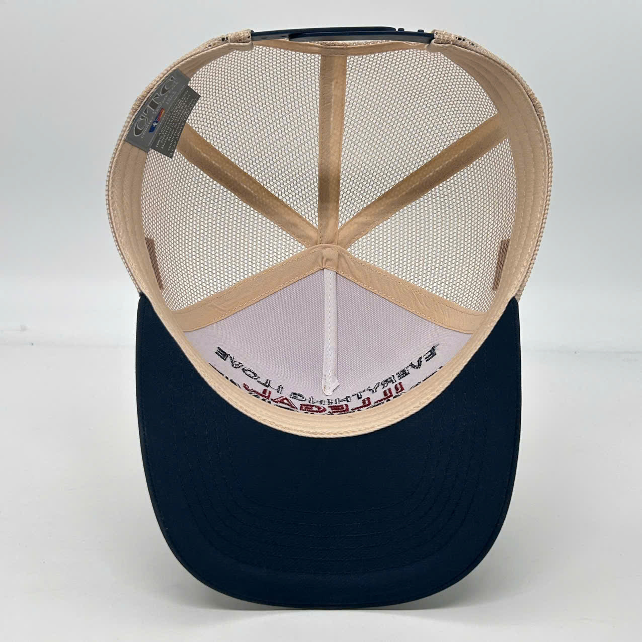 EVERYTHING I LOVE TRUCKER CAP