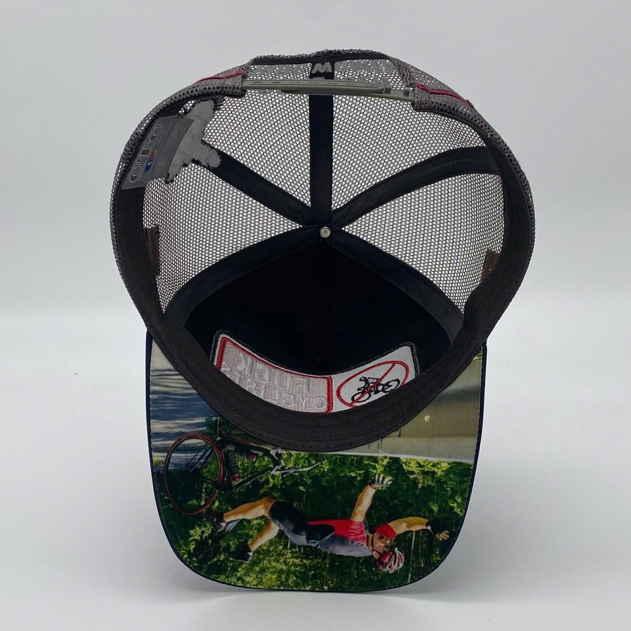 FUCK CYCLISTS WHO DON’T FOLLOW ROAD RULES TRUCKER CAP