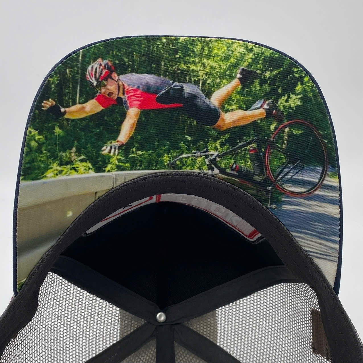 FUCK CYCLISTS WHO DON’T FOLLOW ROAD RULES TRUCKER CAP