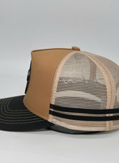 MIDNIGHT METAL TRUCKER CAP - KARAMELL