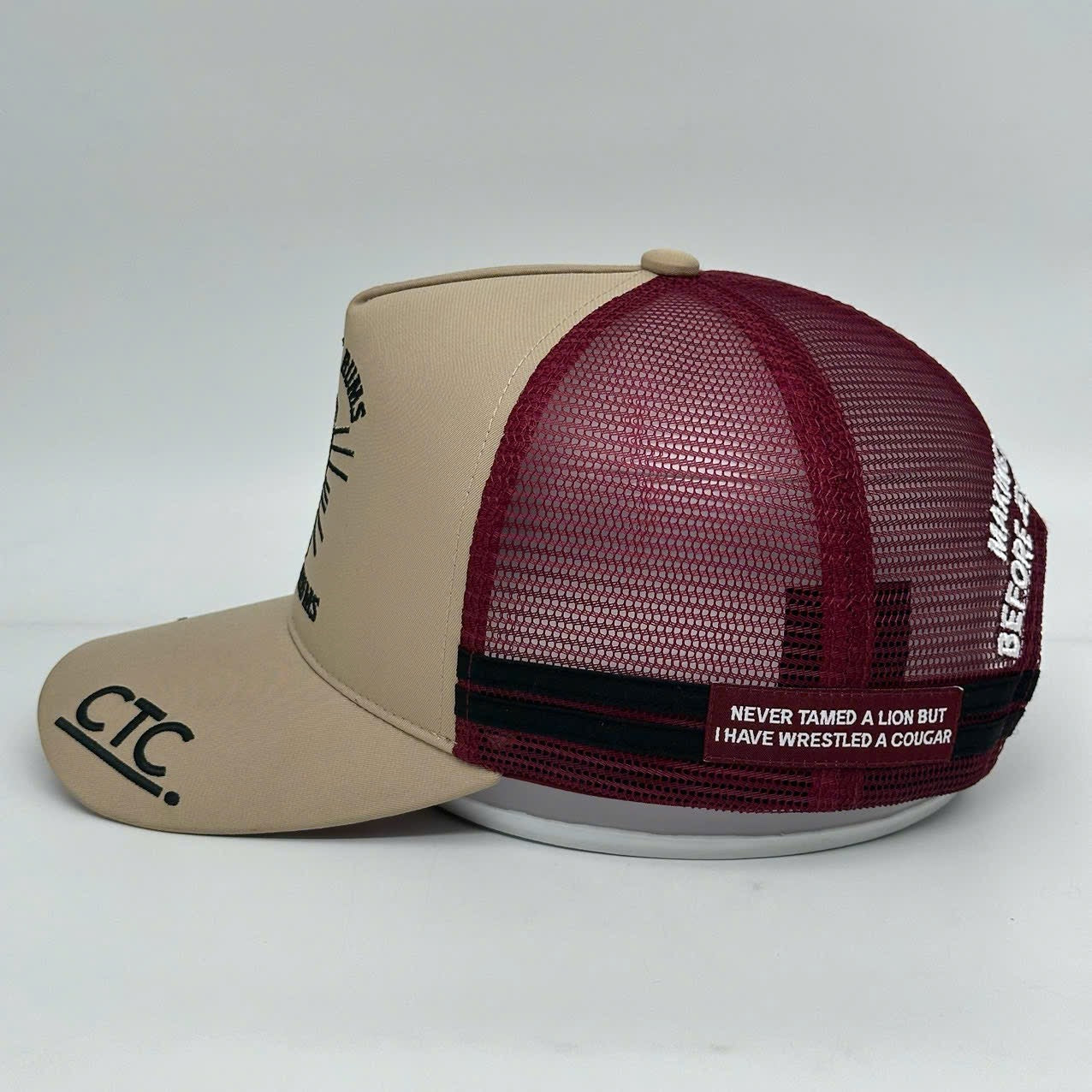 V2 DRINKIN RUMS TUNIN MUMS TRUCKER CAP - CREAM