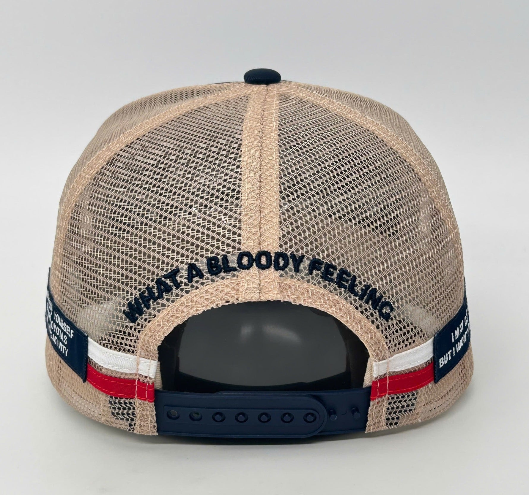 LUX LIVIN TRUCKER CAP