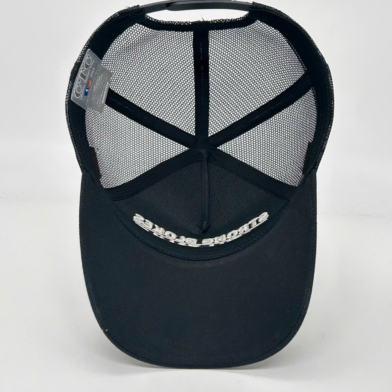 STRONG BLOKES STILL TALK TRUCKER CAP