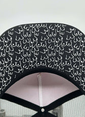 EASILY DISTRACTED TRUCKER CAP