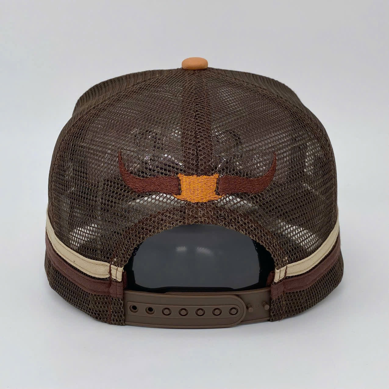 LONGHORN BROWN TRUCKER CAP