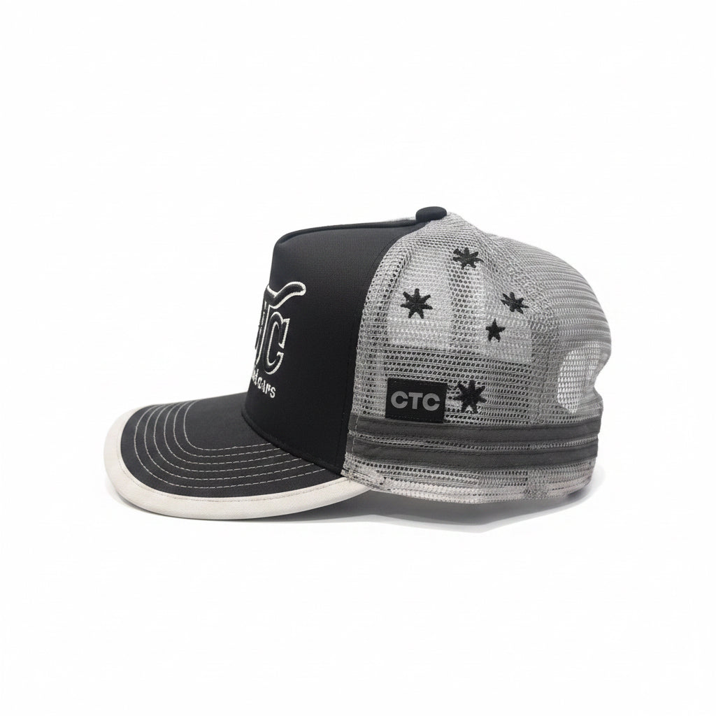GREY BLACK BULLHORN TRUCKER CAP