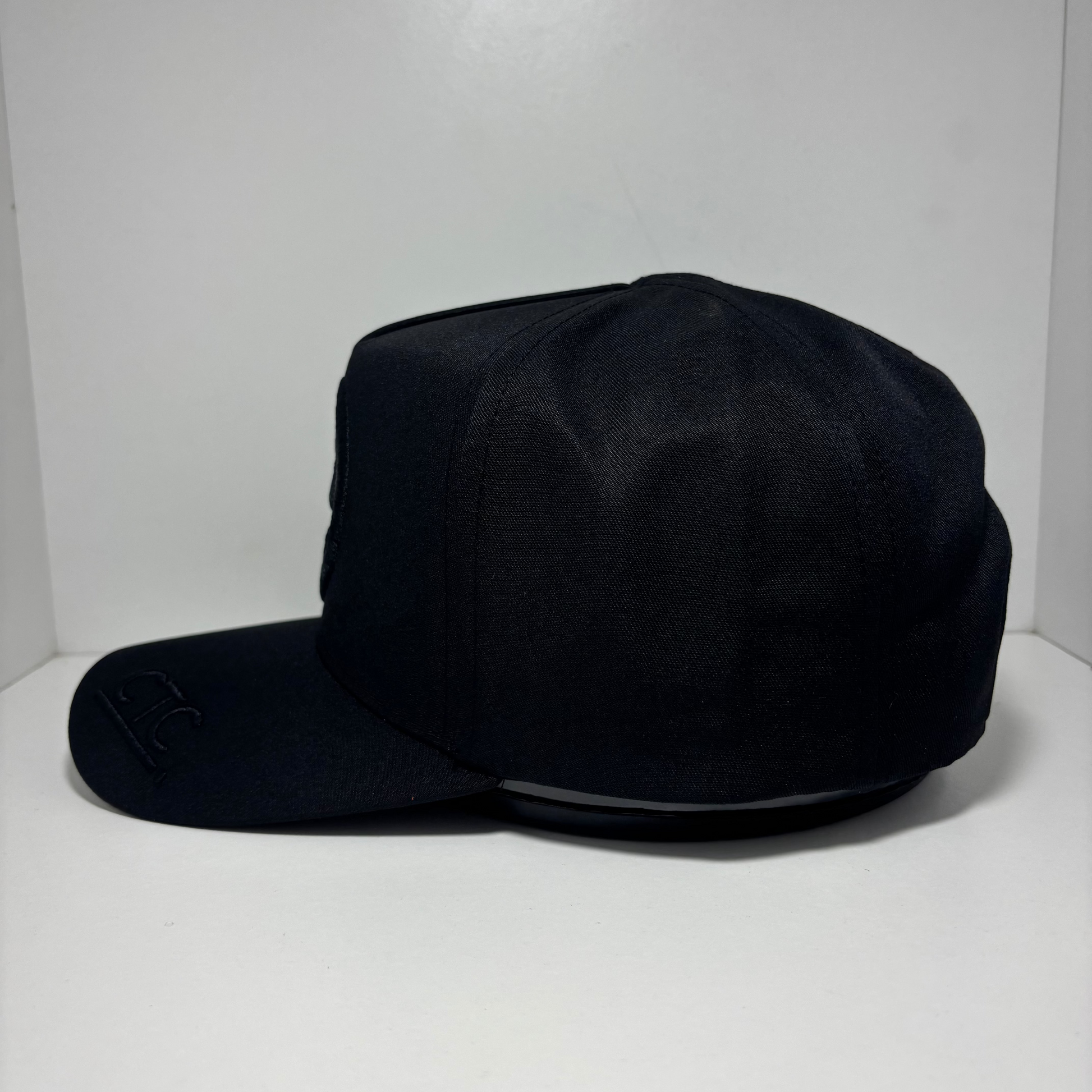 FULL FABRIC TRUCKER CAP RANGE - BLACK
