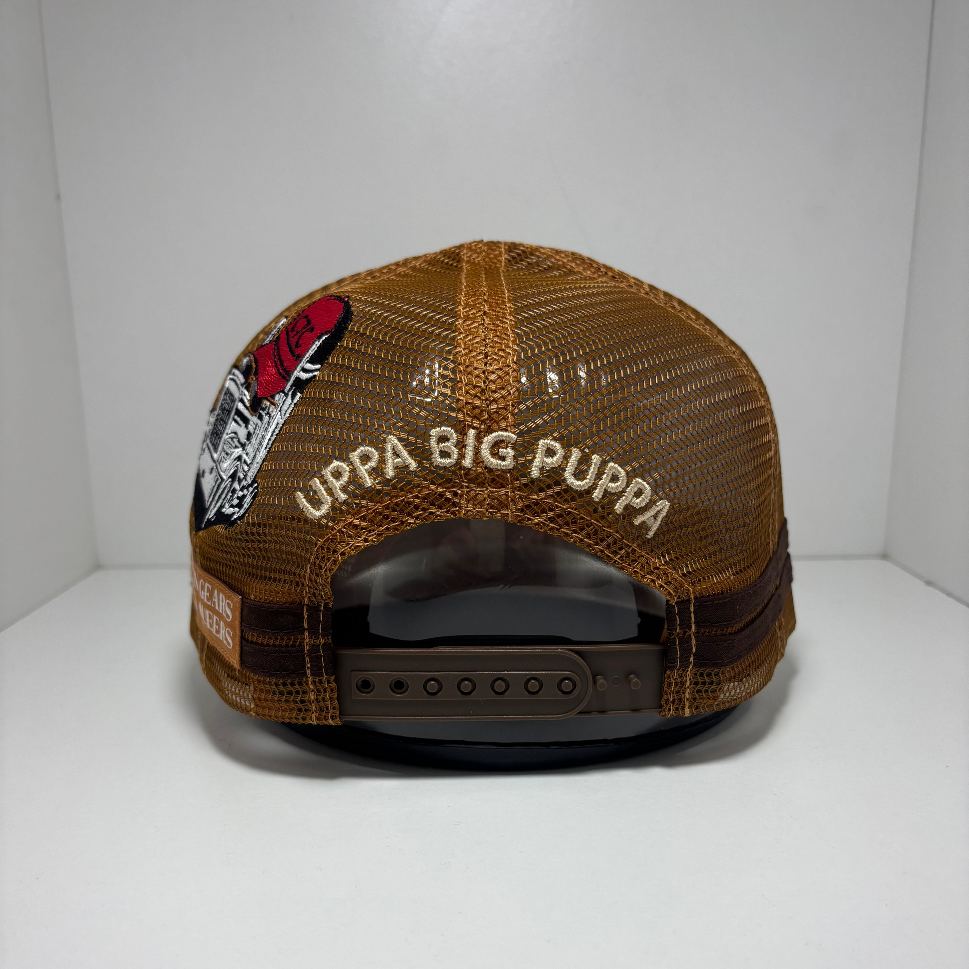 UPPA TRUCKER CAP - CREAM TAN