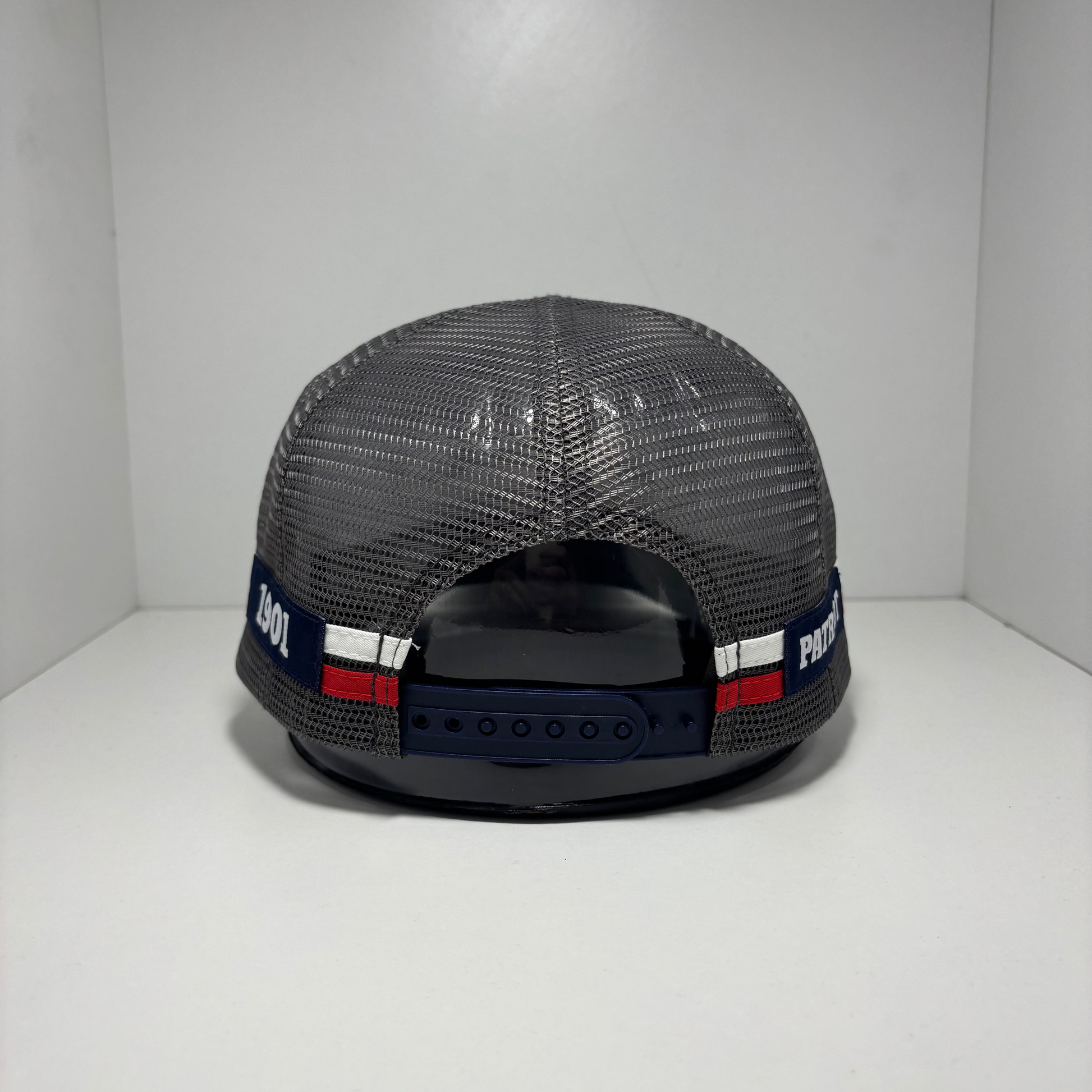 AUSSIE FLAG TRUCKER CAP
