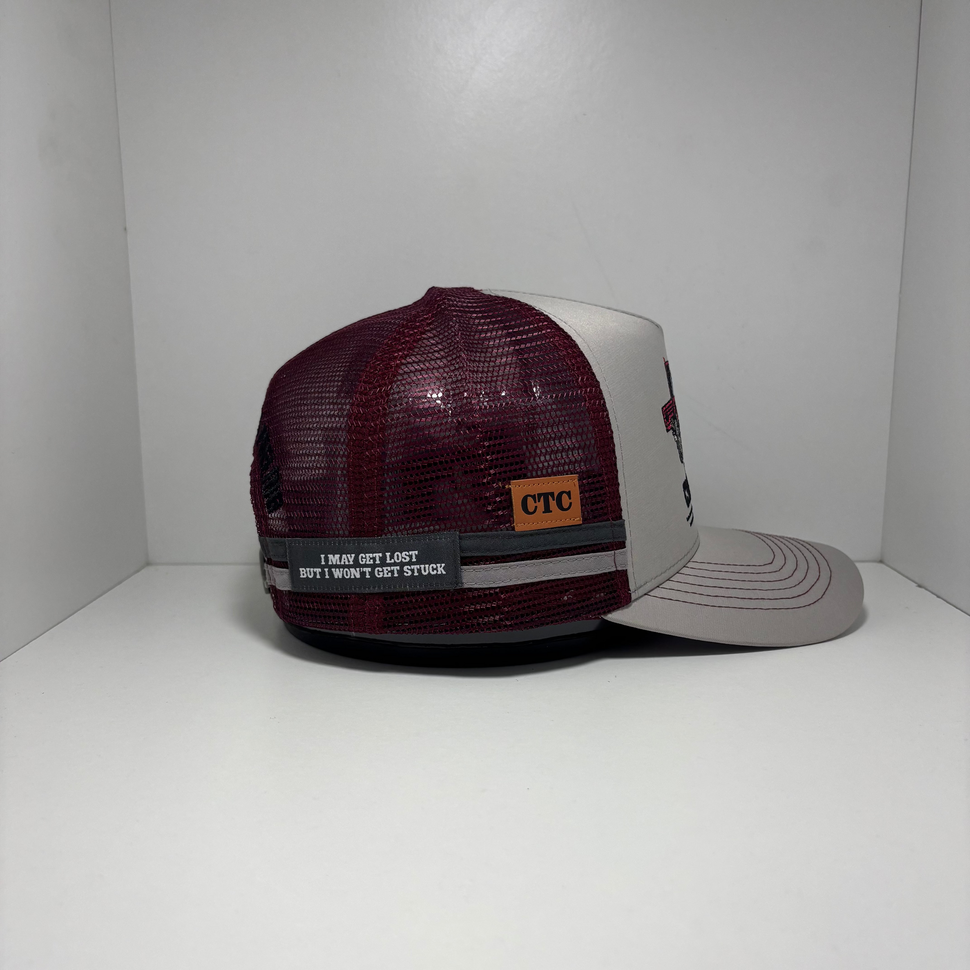 CRUISER LIVIN 79 SERIES RANGE TRUCKER CAP