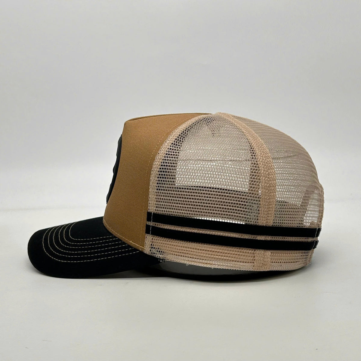 RUBBER SYMBOL TRUCKER CAP