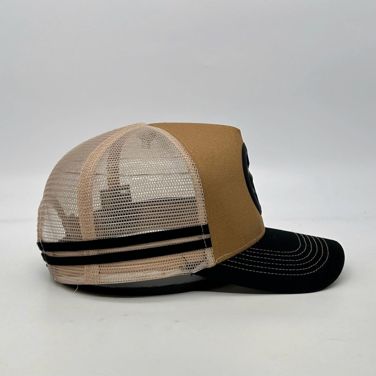 RUBBER SYMBOL TRUCKER CAP