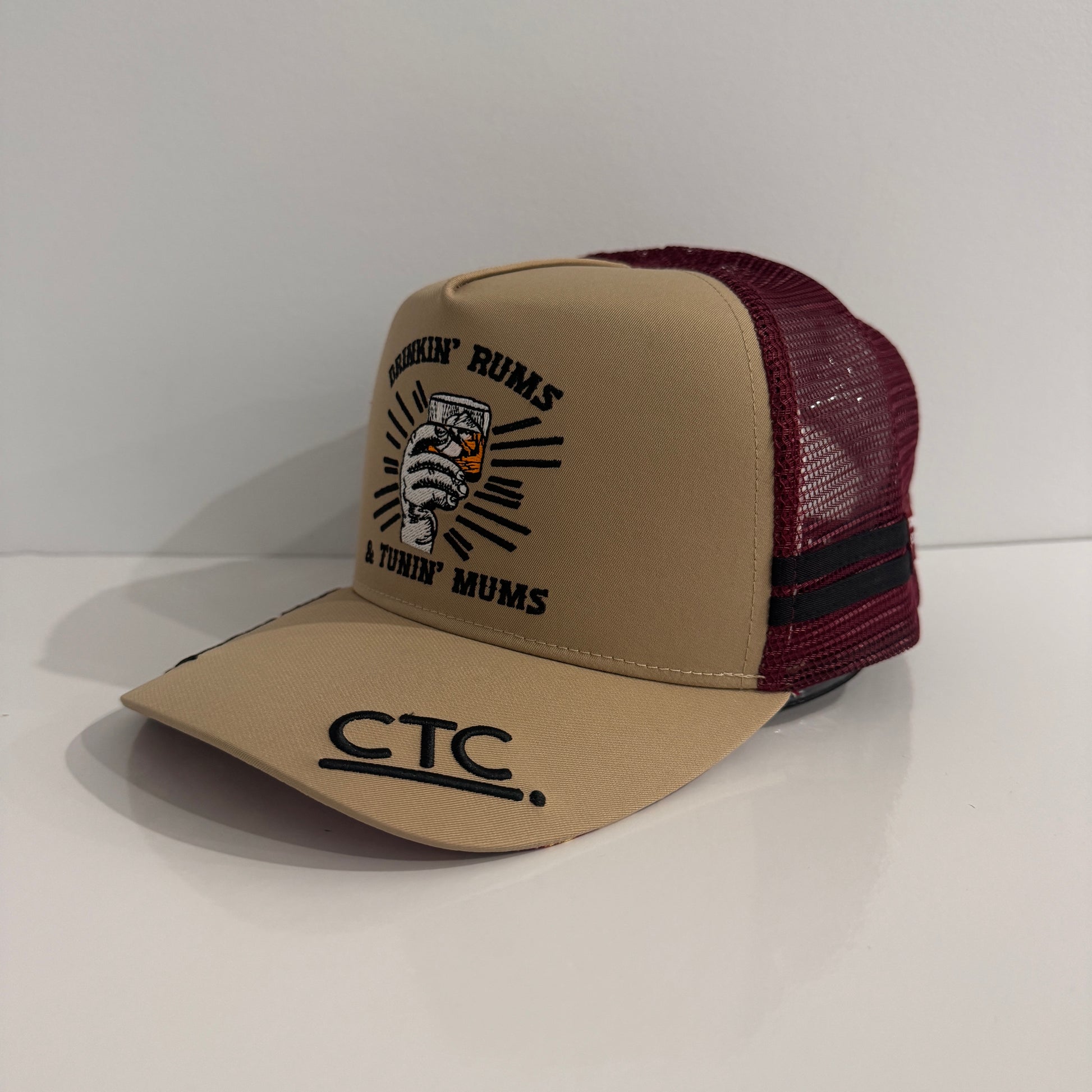 DRINKIN RUMS TUNIN MUMS TRUCKER CAP