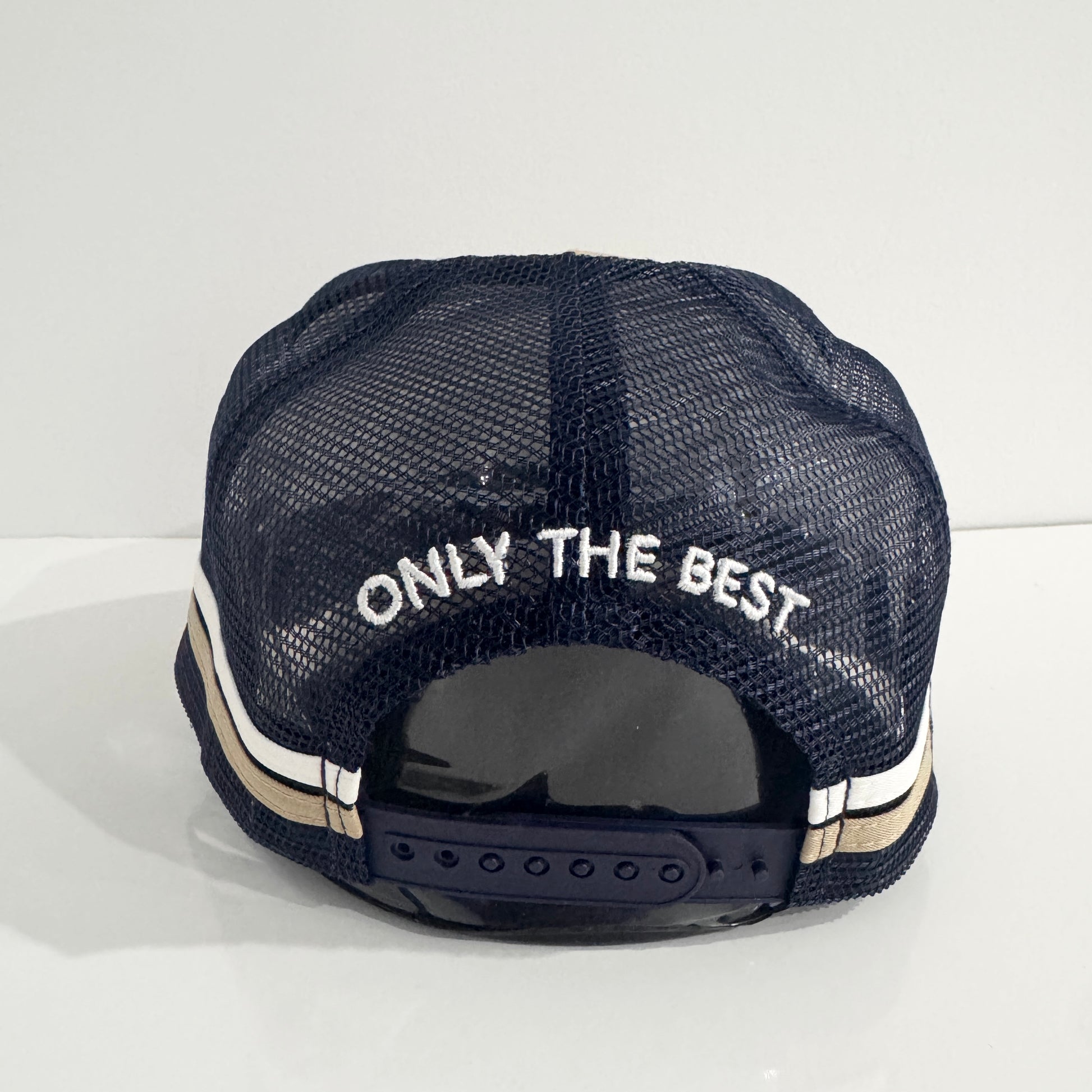 NAVY PATCH TRUCKER CAP