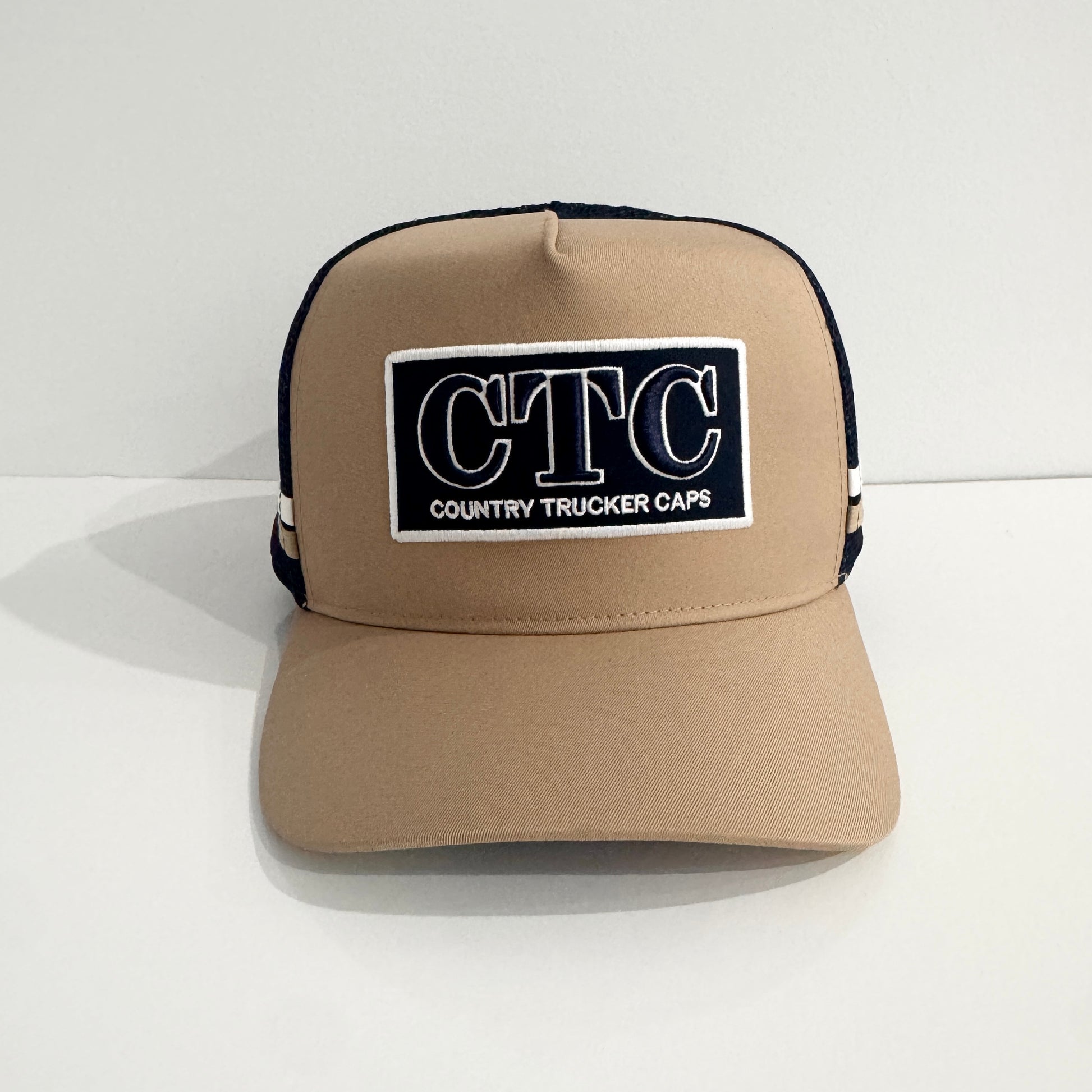 NAVY PATCH TRUCKER CAP