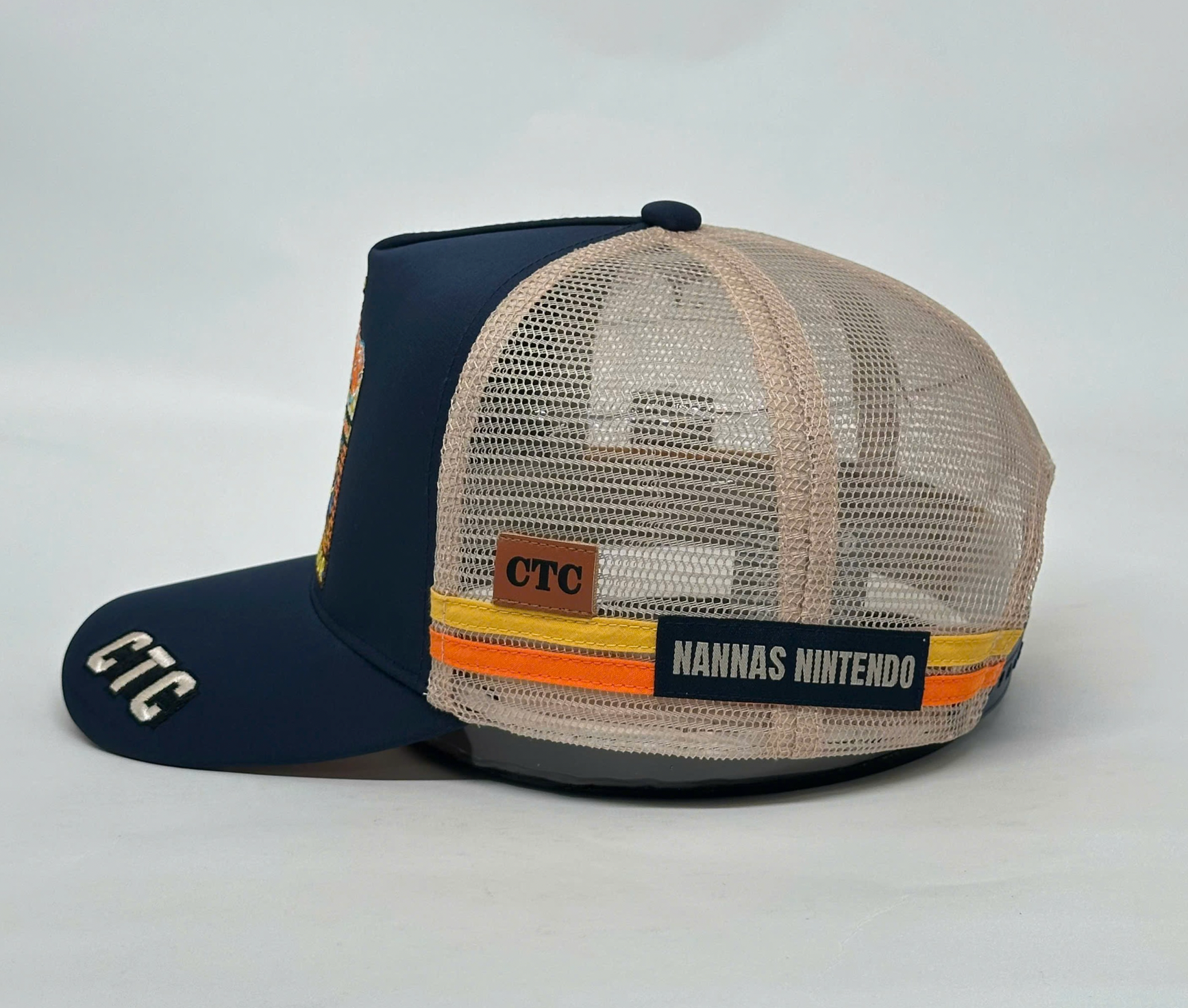 BRICKIES LAPTOP TRUCKER CAP