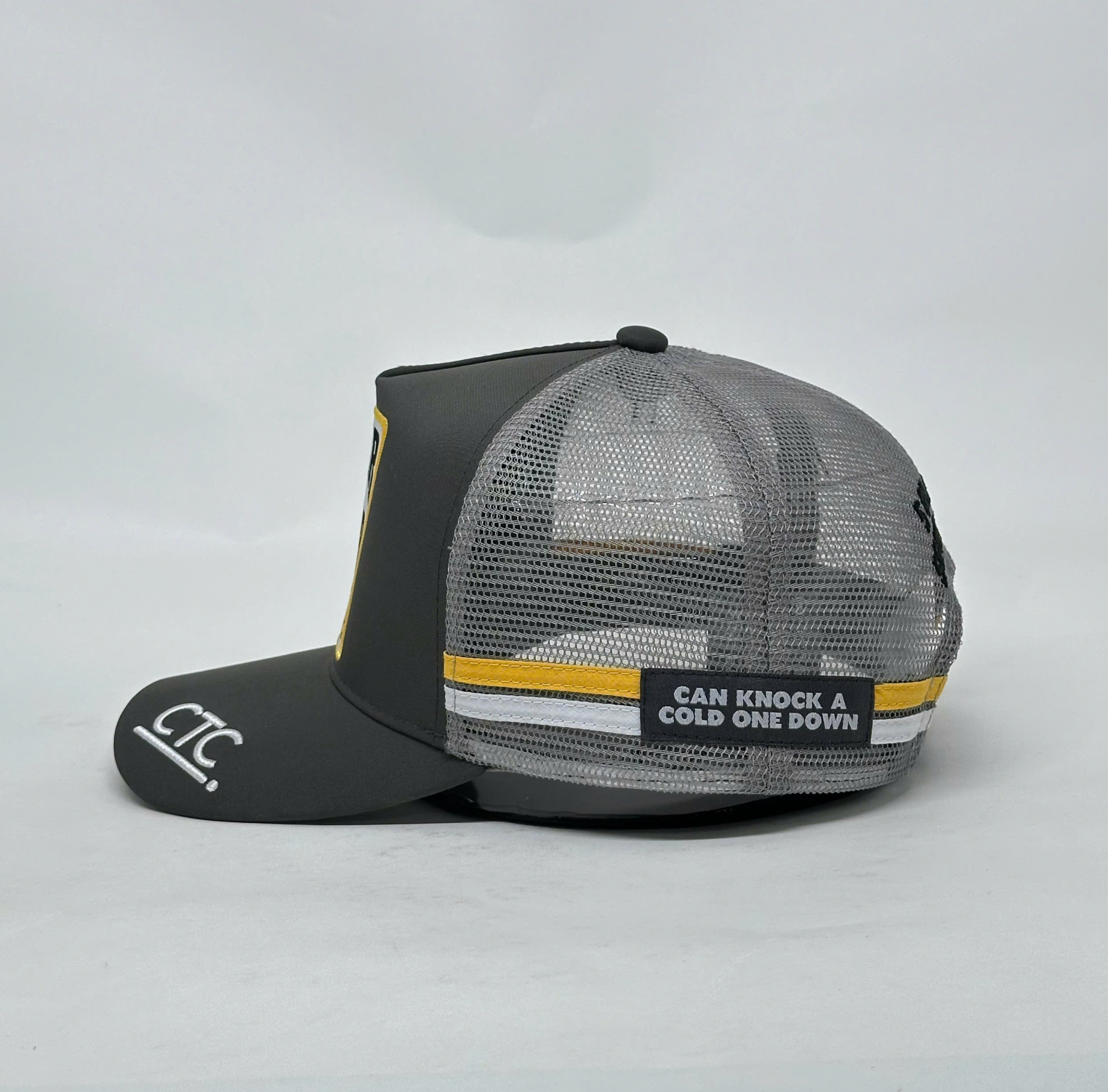 FEAR NO BEER 2.0 TRUCKER CAP