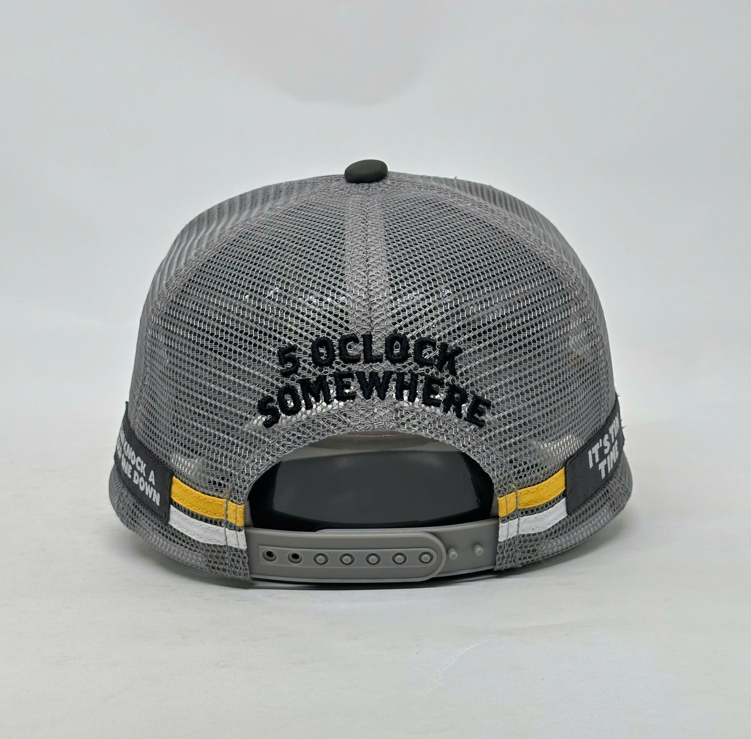 FEAR NO BEER 2.0 TRUCKER CAP