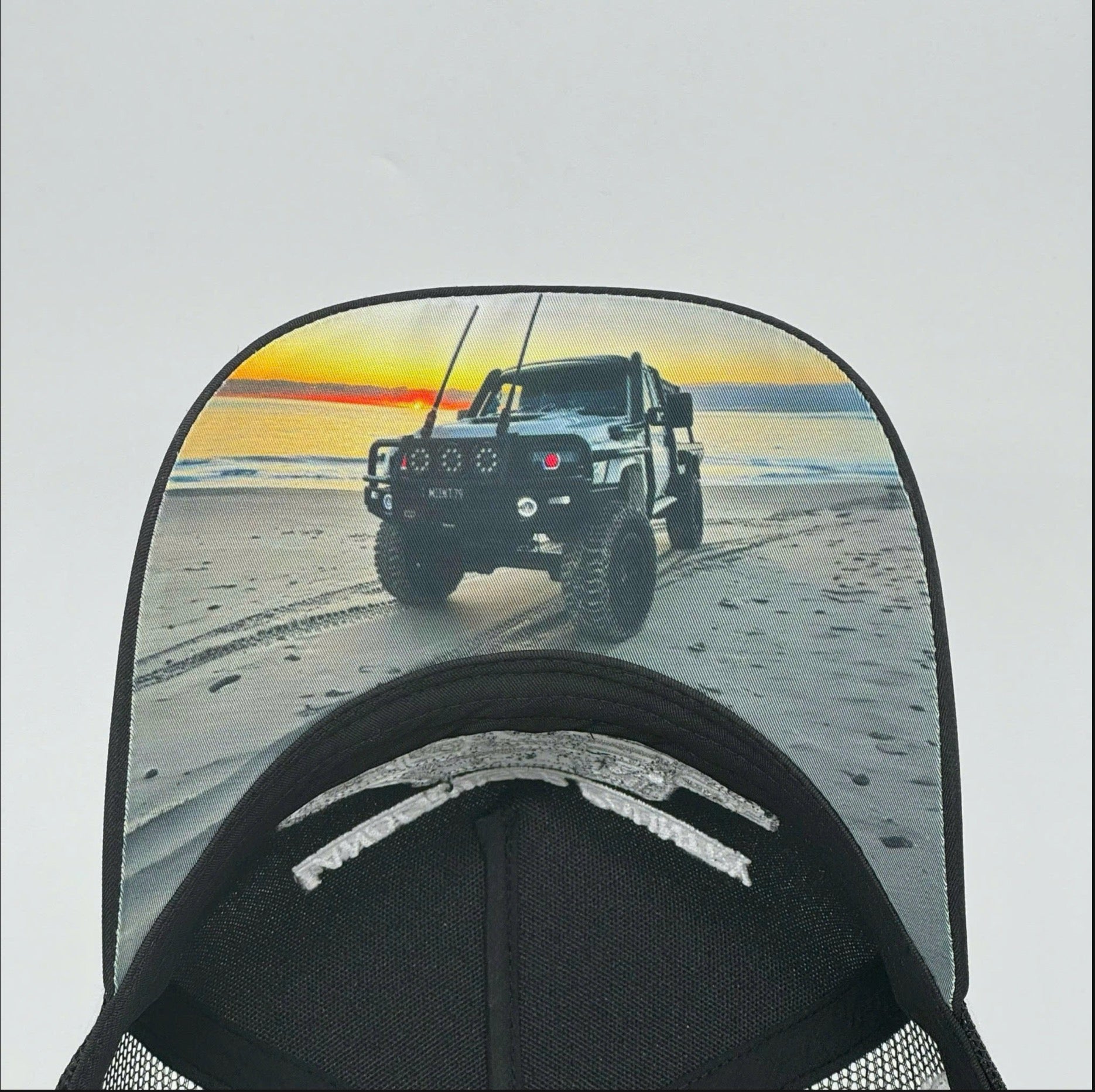 CRUISER COUNTRY TRUCKER CAP - WHITE 79 SERIES SINGLE CAB