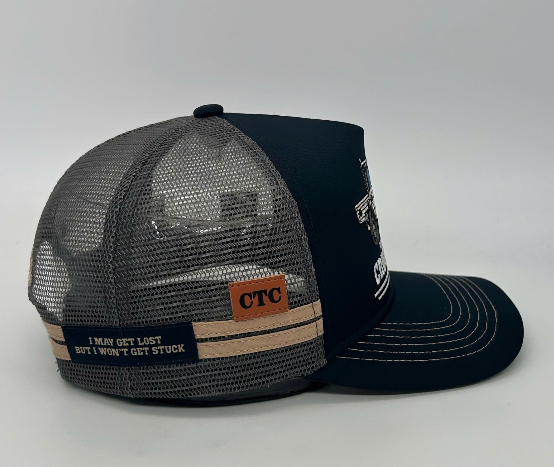 CRUISER LIVIN 79 SERIES RANGE TRUCKER CAP