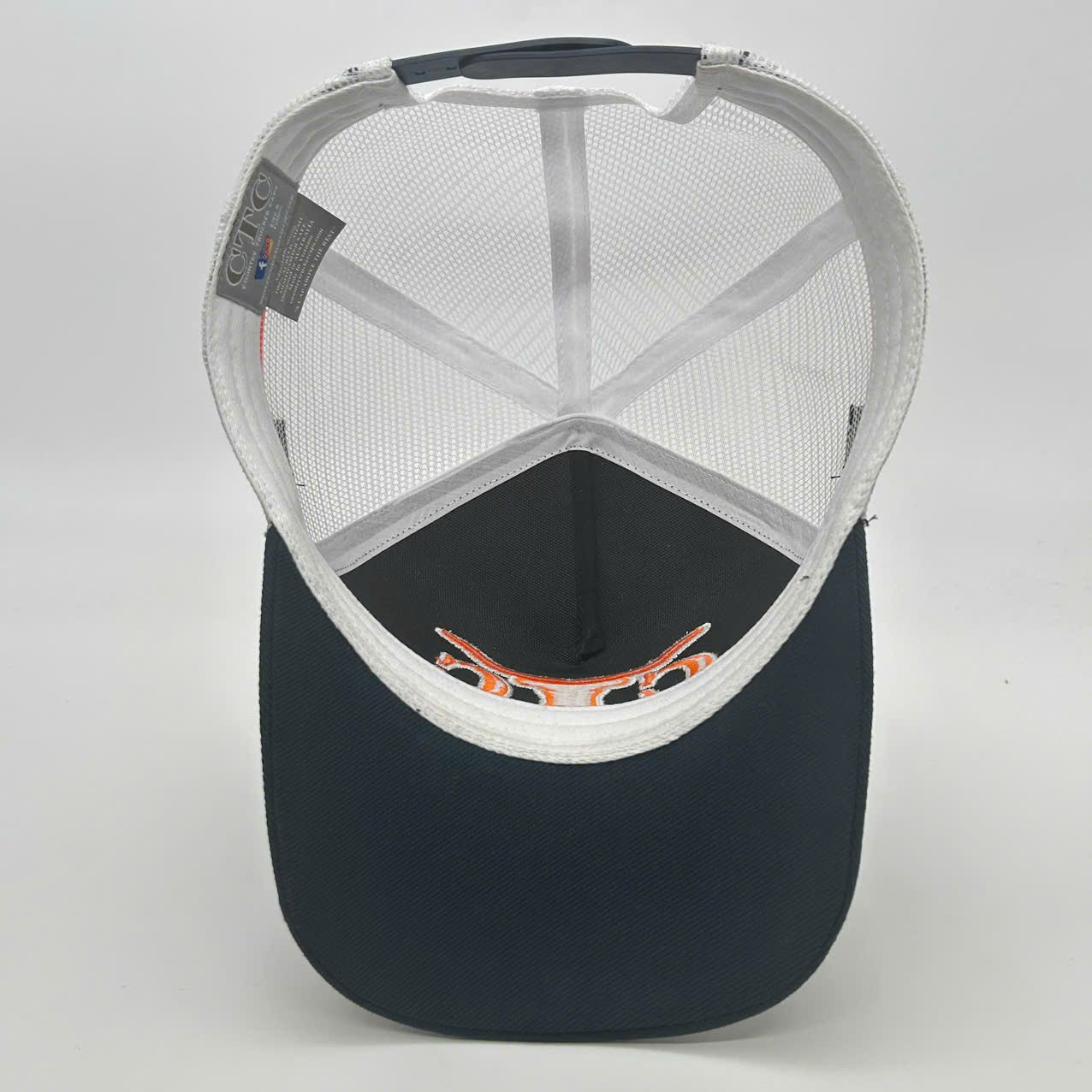 NAVY ORANGE TRUCK SCROLL TRUCKER CAP