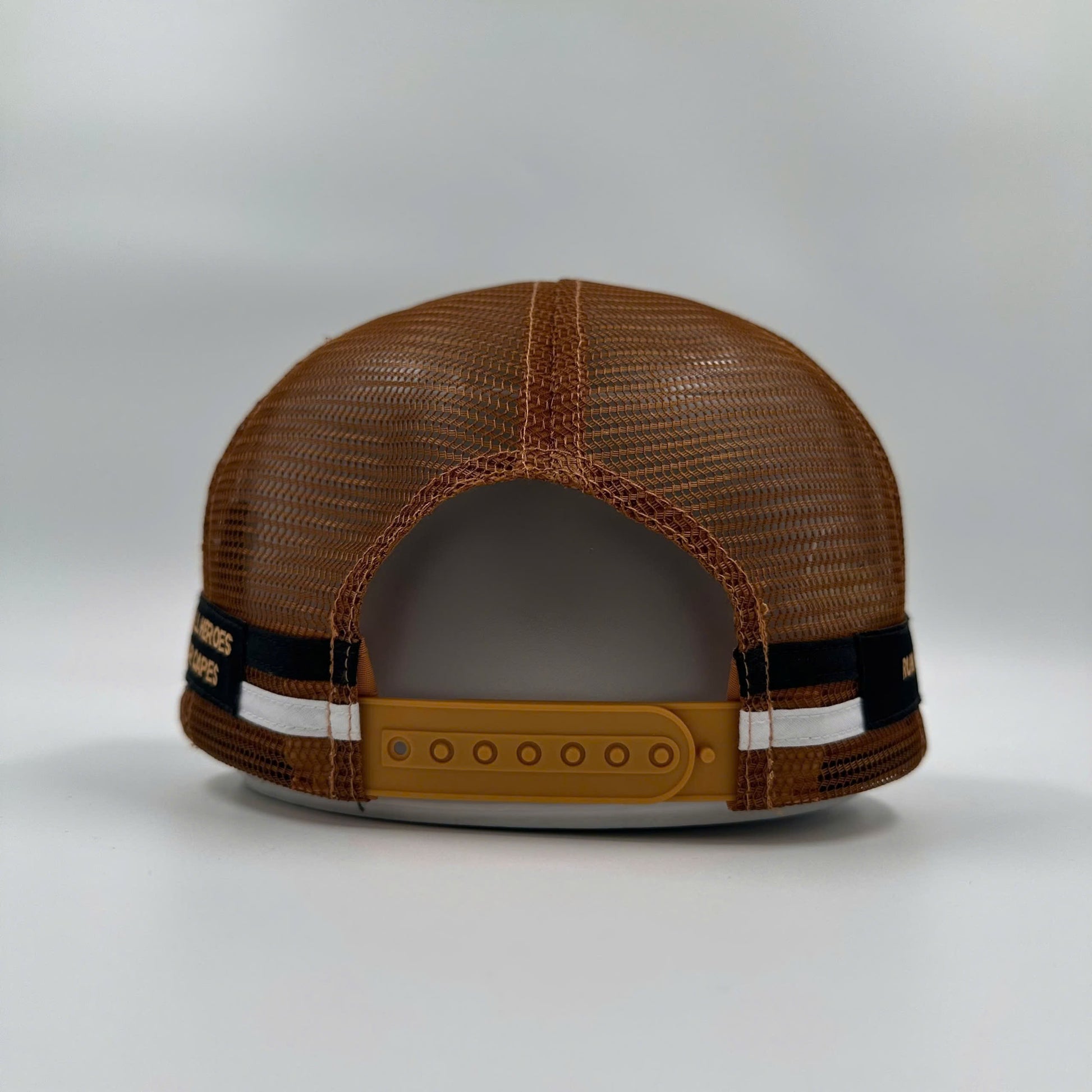 RUM DISAPPEAR RANGE TRUCKER CAP