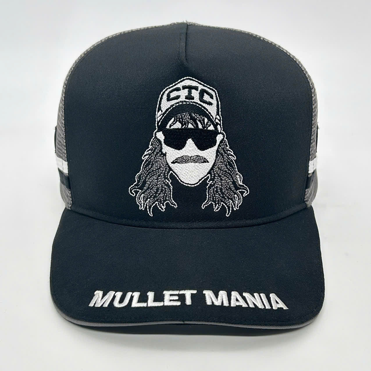 MULLET MANIA SCHWARZE TRUCKER-KAPPE
