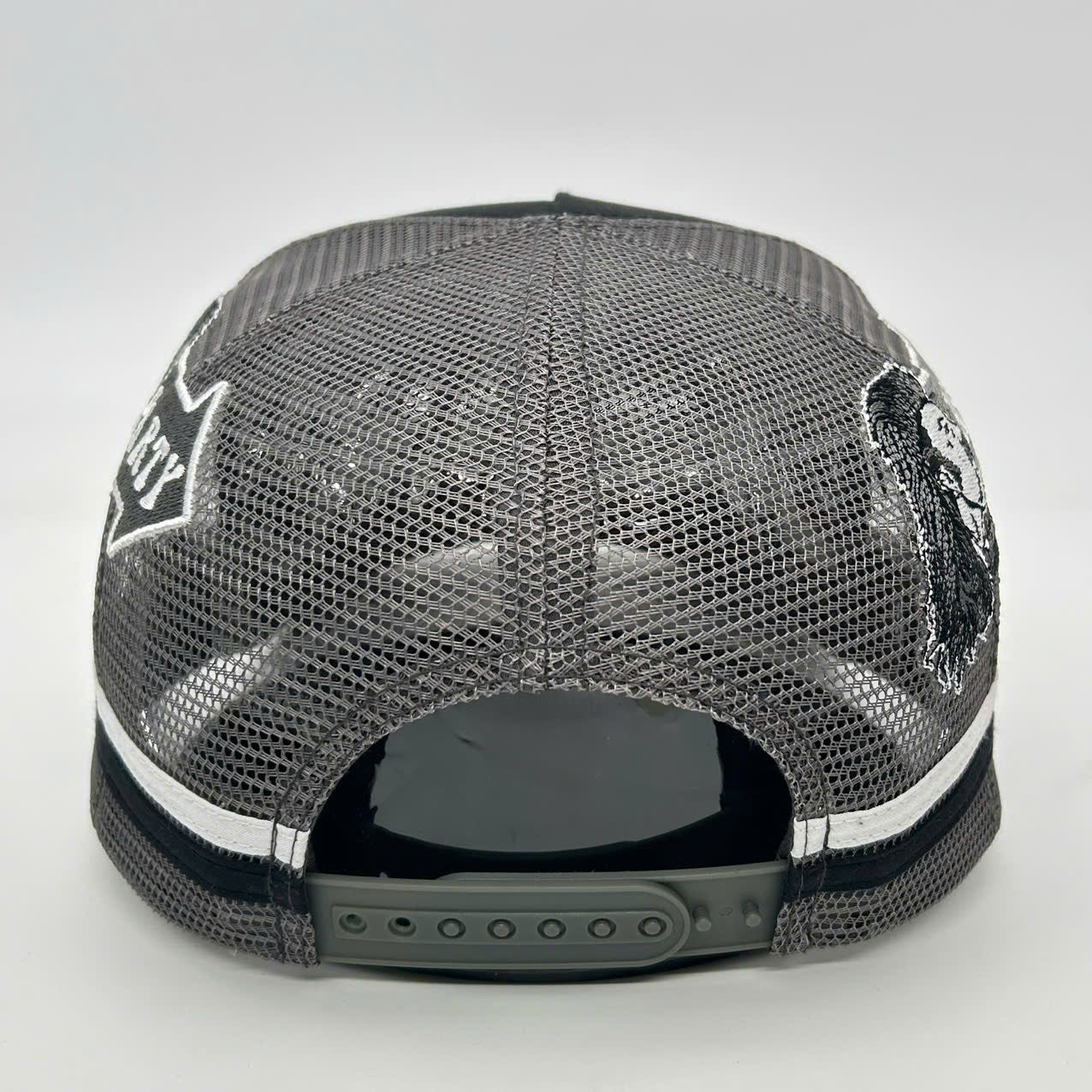 MULLET MANIA SCHWARZE TRUCKER-KAPPE