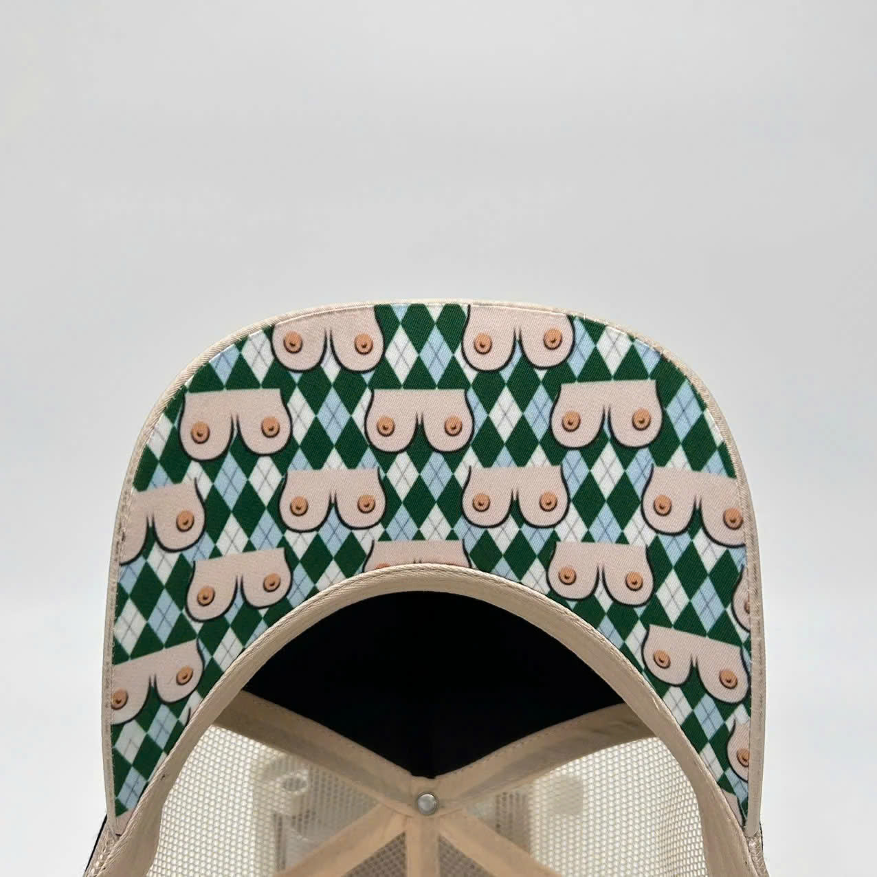GOLFER TRUCKER CAP