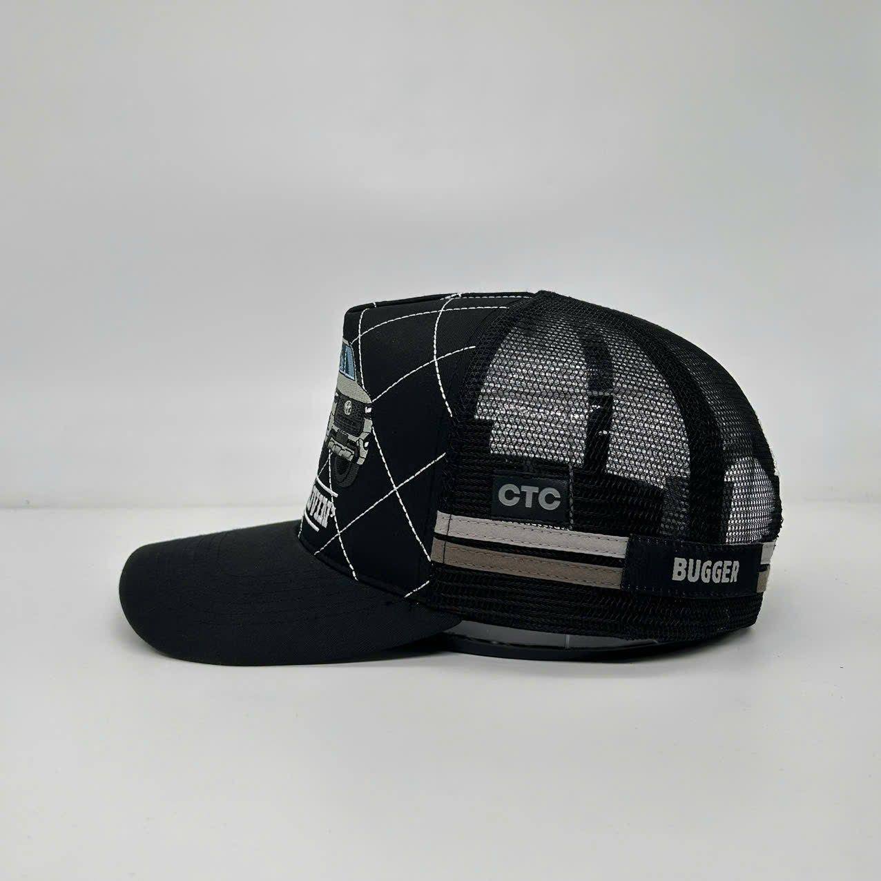 LUX LIVIN BLACK TRUCKER CAP