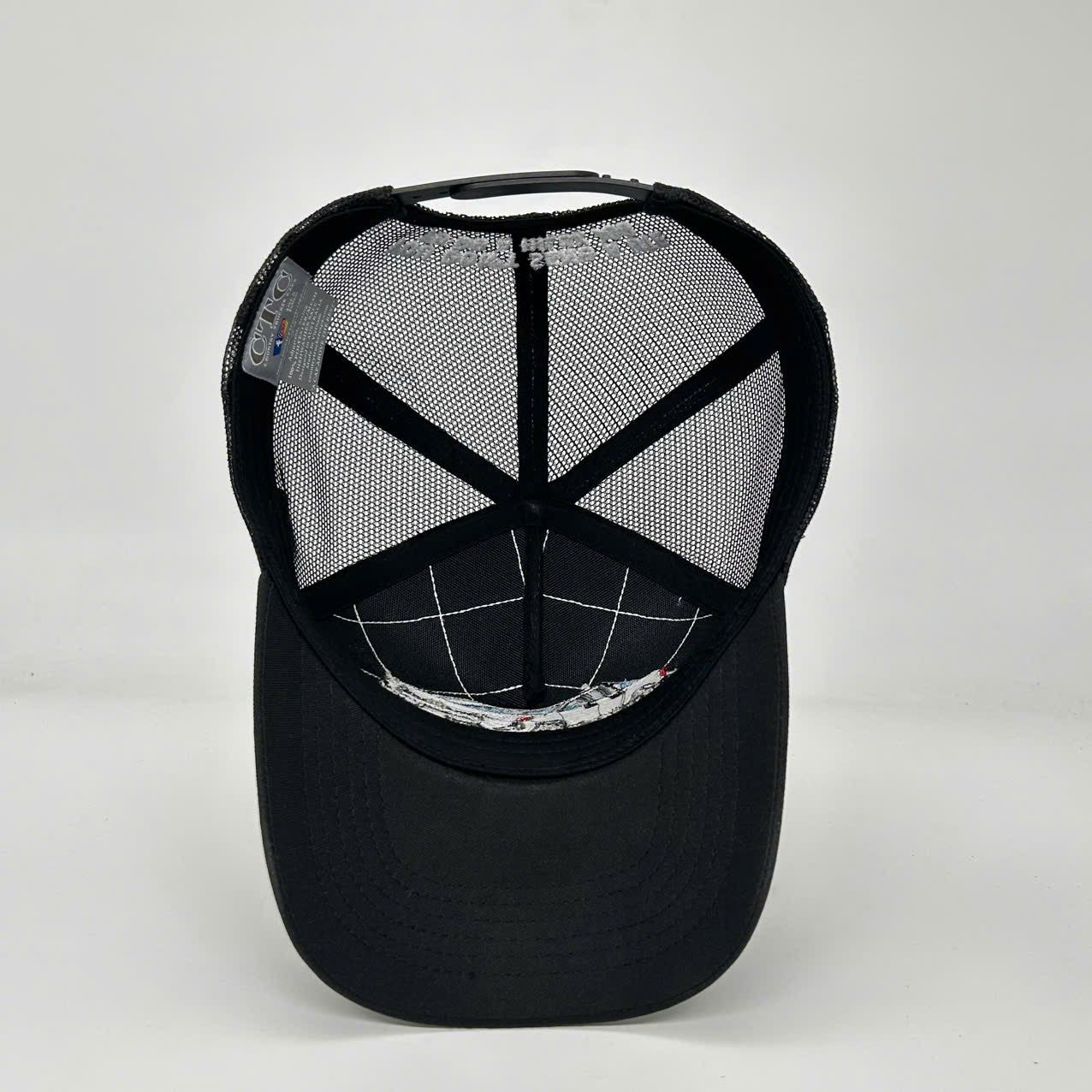 LUX LIVIN BLACK TRUCKER CAP
